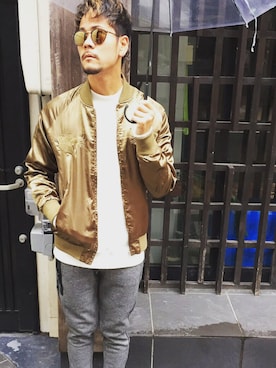 「アイテム（ナイロンジャケット、ゴールド系）」を使った、pdtshu41さん（メンズ・173cm）の秋コーディネート