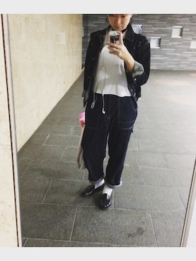 「Cafettyのアイテム（デニムパンツ、ブルー系）」を使った、REIKAさん（レディース・168cm）の秋コーディネート
