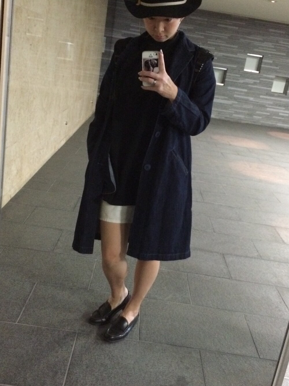 「ootd、denim、WOMEN、lady」｜「Cafettyのアイテム（デニムジャケット、ブルー系）」を使った、REIKAさん（レディース・168cm）の秋コーディネートの1枚目の写真