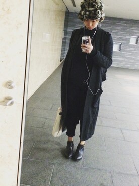 「ZARA（ザラ）のアイテム（カーディガン/ボレロ、ブラック系）」を使った、REIKAさん（レディース・168cm）の秋コーディネート