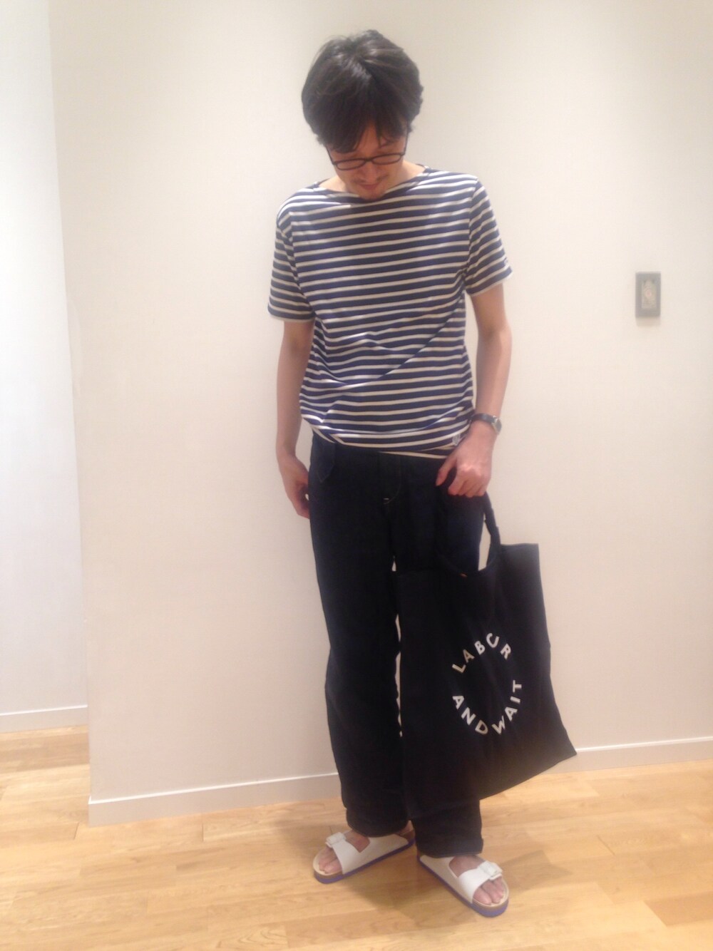 「ORCIVALの【ORCIVAL(オーシバル)】半袖ボートネックTシャツ（Tシャツ/カットソー、ホワイト系）」を使った、こばやしさん（メンズ・177cm）の夏コーディネートの1枚目の写真