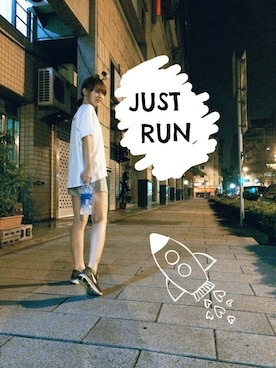 Kiki Chengさんのコーディネート