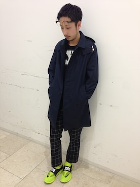 「URBAN RESEARCH（アーバンリサーチ）のアイテム（ステンカラーコート）」を使った、moriyamaさん（メンズ・172cm）の春コーディネート