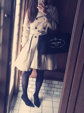 「プラダ」｜「アイテム（トレンチコート）」を使った、canaaさん（レディース・154cm）の春コーディネート