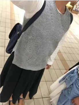 「アイテム（ベスト、シルバー系）」を使った、か。な。さん（レディース・156cm）の秋コーディネート
