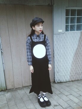 「Reborn.Cのアイテム（ワンピース、ブラック系）」を使った、Chelsea Liu さん（レディース・163cm）の秋コーディネート