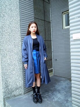 「Reborn.Cの長版MA-1（ピーコート、グレー系）」を使った、Chelsea Liu さん（レディース・163cm）の冬コーディネート