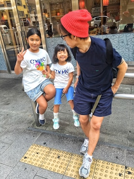 「Maison Kitsune（メゾンキツネ）のアイテム（Tシャツ/カットソー）」を使った、SHIROさん（メンズ・170cm）の夏コーディネート