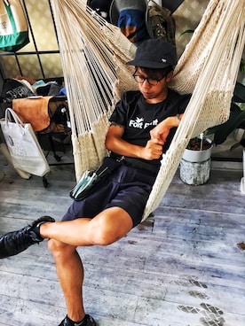 「THOM BROWNE（トムブラウン）のアイテム」を使った、SHIROさん（メンズ・170cm）の秋コーディネート