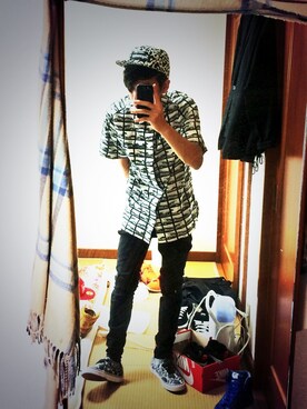 おしむ@KENZO_MENさんのコーディネート