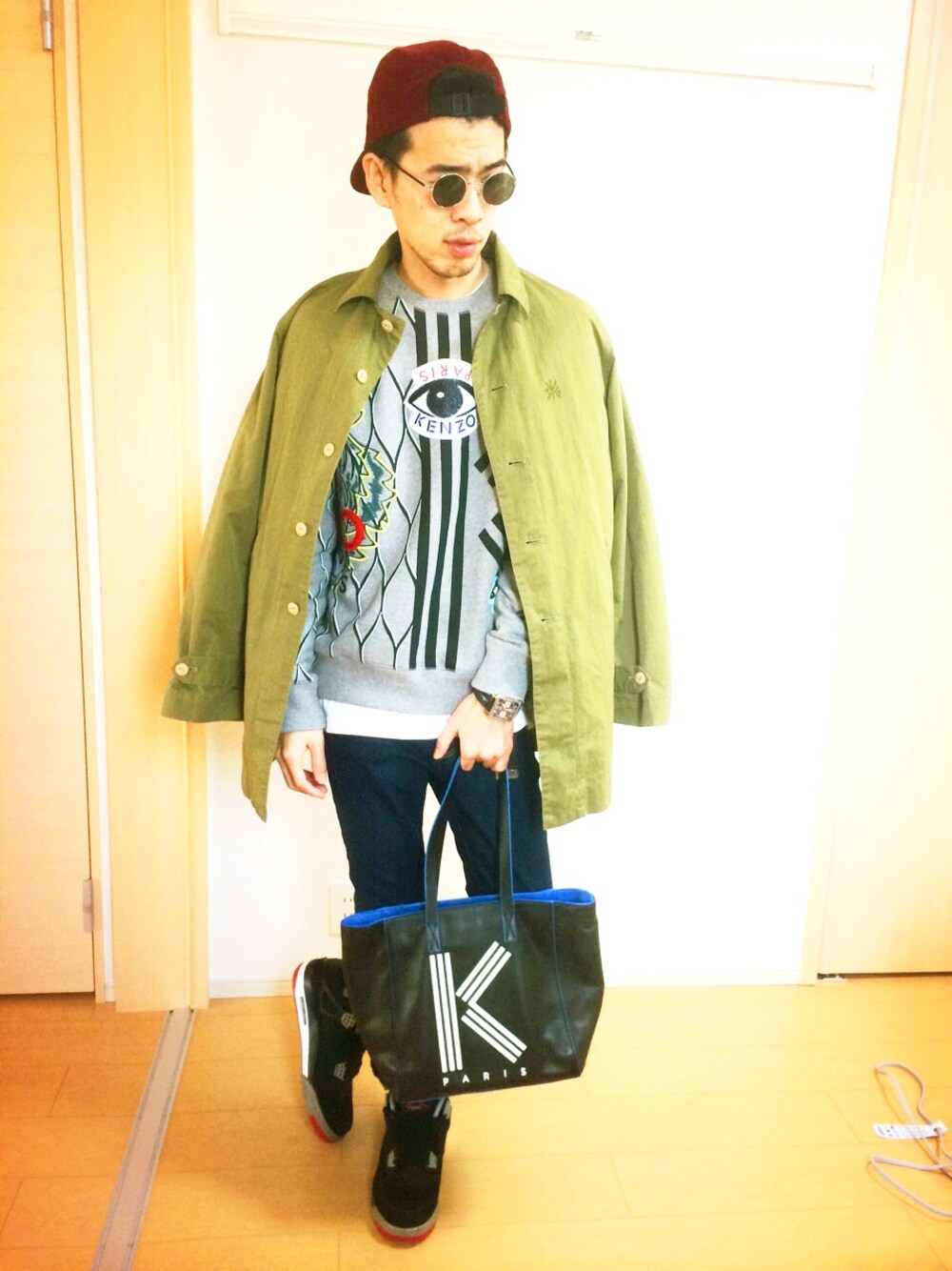 「KENZO、AIR JORDAN、TAG HEUER、GU、supreme」｜「KENZOのMulti Icon Sweat（スウェット、グレー系）」を使った、おしむ@KENZO_MENさん（メンズ・173cm）の冬コーディネートの1枚目の写真