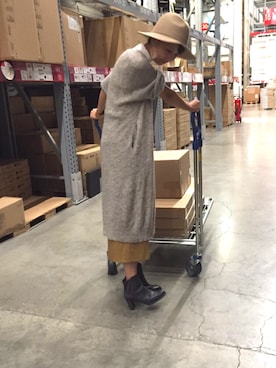 「アイテム（バングル/リストバンド）」を使った、Rieko  さん（レディース・161cm）の秋コーディネート