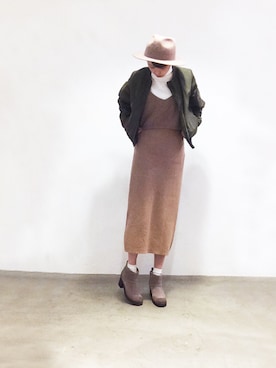 「KBF（ケイビーエフ）のアイテム（MA-1）」を使った、Rieko  さん（レディース・161cm）の秋コーディネート