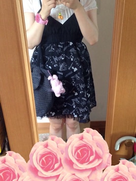 「アイテム（アナログ腕時計、ピンク系）」を使った、やまなかみおるさん（レディース・162cm）の夏コーディネート