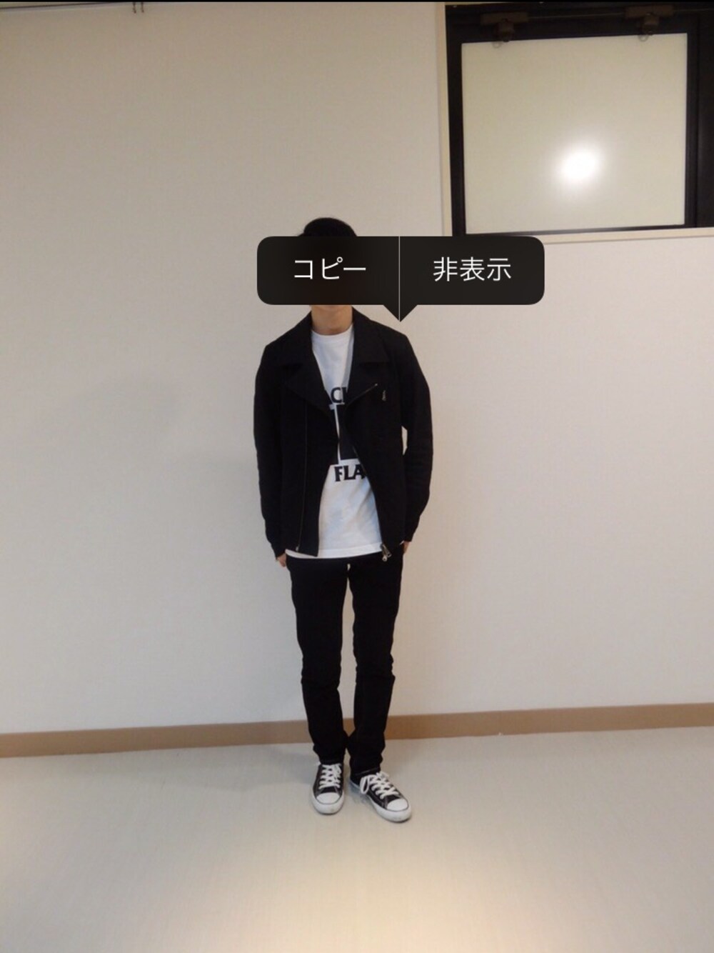 「ストリート」｜「古着のアイテム（Tシャツ/カットソー、ホワイト系）」を使った、マロンさん（メンズ・178cm）の秋コーディネートの1枚目の写真
