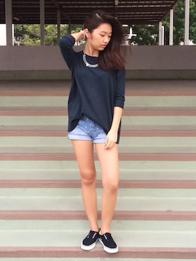 Charmaine Sewさんのコーディネート