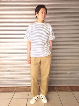 「ADAM ET ROPE'（アダムエロペ）のポリエステルボーダーＴシャツ（Tシャツ/カットソー、ホワイト系）」を使った、Shinya Ishikawaさん（メンズ・181cm）の春コーディネート