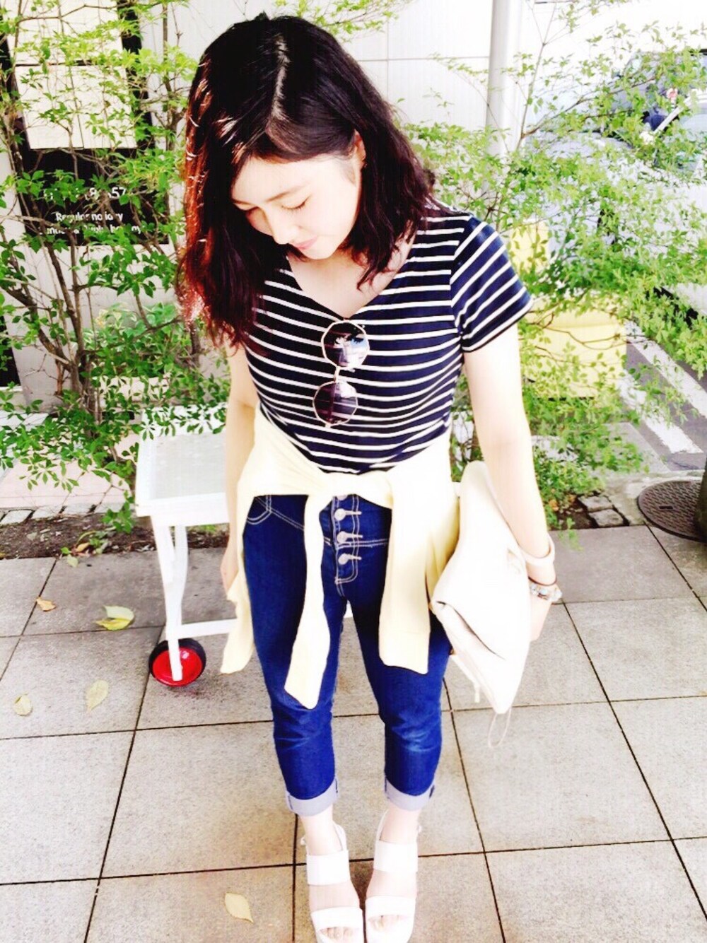 「FOREVER 21、GRL、shoplist、Avail、summer、lunch」｜「SHOPLISTのアイテム（Tシャツ/カットソー、ブラック系）」を使った、Yuriさん（レディース・152cm）の夏コーディネートの1枚目の写真