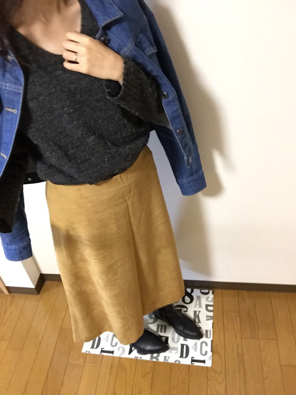 「主婦コーデ、オトナカジュアル、カジュアル、秋冬、ちょっとそこまで、KBF、cepo.、UNIQLO、AU BANNISTER」｜「UNIQLOのアイテム（スカート、その他）」を使った、kiichanさん（レディース・159cm）の秋コーディネートの1枚目の写真