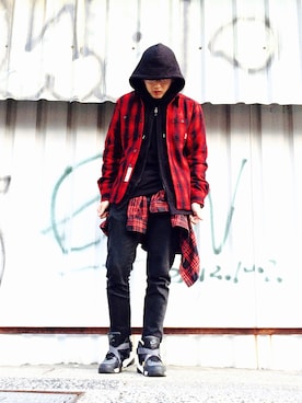 「red」｜「アイテム（ブルゾン）」を使った、Gorbinzsheさん（メンズ・170cm）の冬コーディネート