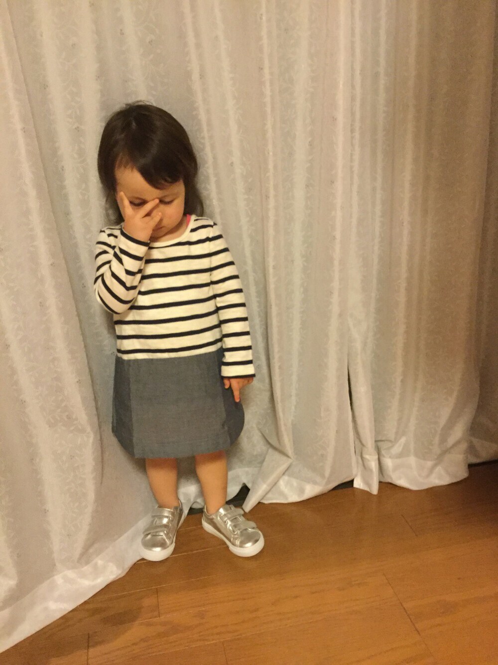 「ドラフトGAP、kids、シンプルコーデ、GAPbaby、女の子、1歳」｜「babyGAPのアイテム（ワンピース、グレー系）」を使った、hanyachoさん（キッズ・80cm）の夏コーディネートの1枚目の写真
