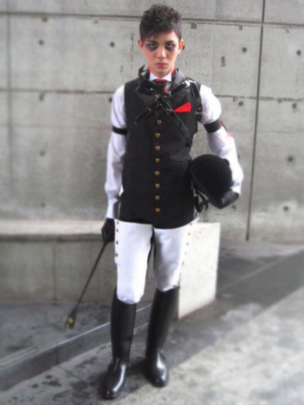「アイテム（シャツ/ブラウス、ブラック系）」を使った、丹丹先生さん（メンズ・177cm）の夏コーディネートの1枚目の写真