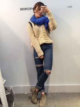 「UNKNOWN.（アンノウン）のアイテム（デニムパンツ、ブルー系）」を使った、armylinさん（レディース）の冬コーディネート