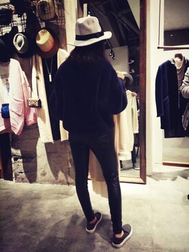 Abbyさんのコーディネート