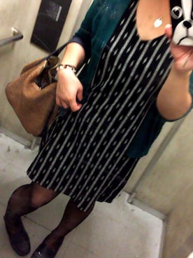 「OLD NAVY（オールドネイビー）のアイテム（ワンピース、ブルー系）」を使った、mikaさん（レディース・168cm）の秋コーディネート