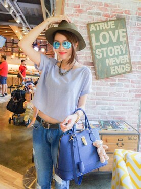 Heidi CooLさんのコーディネート