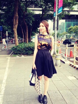 Heidi CooLさんのコーディネート