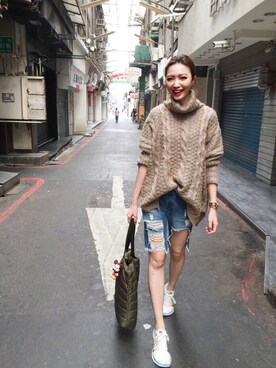 Heidi CooLさんのコーディネート