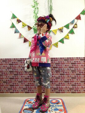 「BOOFOOWOO」｜「アイテム（スウェット）」を使った、ひろさん（キッズ・120cm）の秋コーディネート