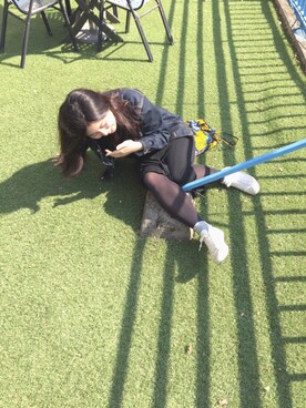 「AMONG（アマング）のアイテム」を使った、hyekiさん（レディース・168cm）の春コーディネート