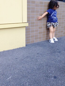 「NEEDLE WORK（ニードルワーク）のアイテム（トップス）」を使った、tabasaさん（キッズ・70cm）の夏コーディネート