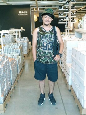 洪啟倫さんのコーディネート