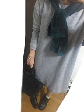 「アイテム（アナログ腕時計、ピンク系）」を使った、mugiさん（レディース・160cm）の春コーディネート