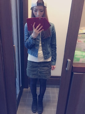 「OBEY（オベイ）のアイテム（キャップ、ホワイト系）」を使った、きゃなこさん（レディース・162cm）の春コーディネート