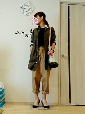 「カーキ×ベージュ」｜「アイテム（パンツ）」を使った、ricky.yさん（レディース・158cm）の秋コーディネート