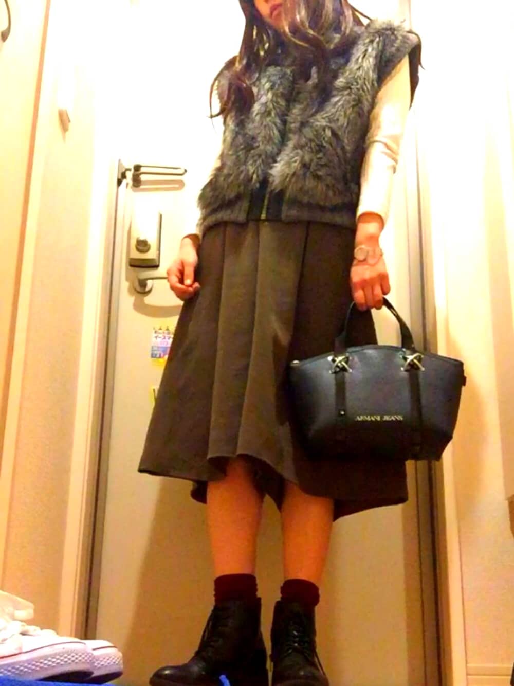 「GUのアイテム（パンツ、グリーン系）」を使った、o.harukaさん（レディース・154cm）の冬コーディネートの1枚目の写真
