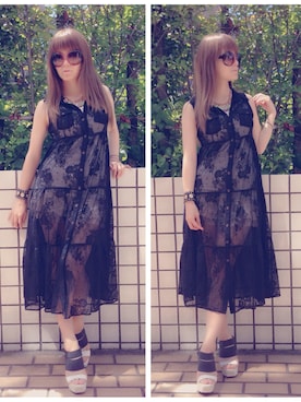 メグ・ローズさんのコーディネート