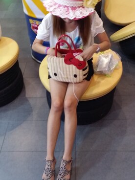 「アイテム（アナログ腕時計、ピンク系）」を使った、frameさん（レディース・160cm）の春コーディネート