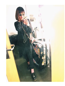 「ZARA（ザラ）のアイテム（シャツ/ブラウス、ブラック系）」を使った、Momokoooさん（レディース・160cm）の冬コーディネート