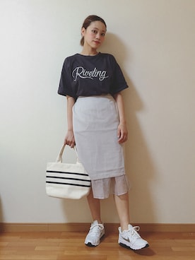 「niko and...（ニコアンド）のアメリカ綿ロゴワイドＴシャツ【niko and ...】（Tシャツ/カットソー）」を使った、まつばら さきさん（レディース・161cm）の夏コーディネート