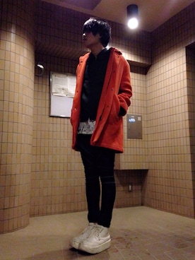 「THE TEST（ザ テスト）のアイテム（パンツ）」を使った、出町拓さん（メンズ・178cm）の秋コーディネート