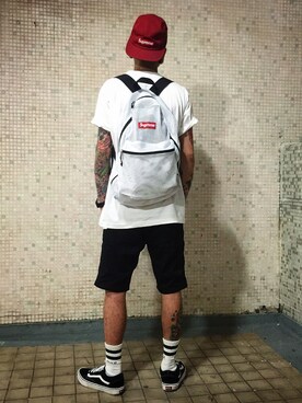 「BEN DAVIS（ベンデイビス）のアイテム（カーゴパンツ）」を使った、Jvck Loさん（メンズ・175cm）の春コーディネート