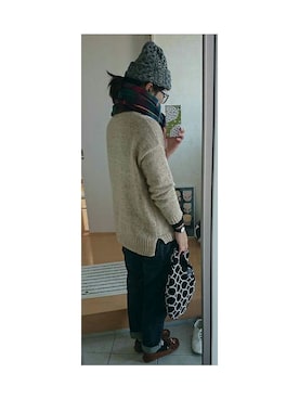 「L.H.P（エルエイチピー）のアイテム（ニットキャップ/ビーニー）」を使った、sayaさん（レディース・167cm）の冬コーディネート
