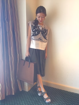 「aliceMcCALL（アリスマッコール）のアイテム」を使った、酒井 景都さん（レディース・160cm）の秋コーディネート