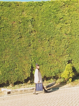「お散歩」｜「アイテム（その他アウター）」を使った、酒井 景都さん（レディース・160cm）の春コーディネート