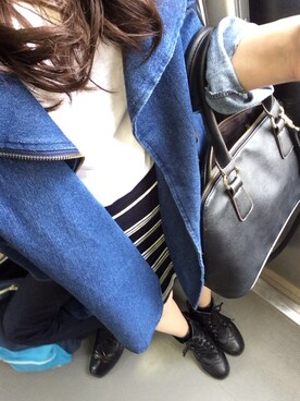 「通販のアイテム（デニムジャケット、ブルー系）」を使った、ayukoさん（レディース・163cm）の春コーディネート